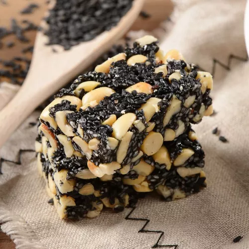 Geek-Bar Black Sesame Peanut Brittle Candies